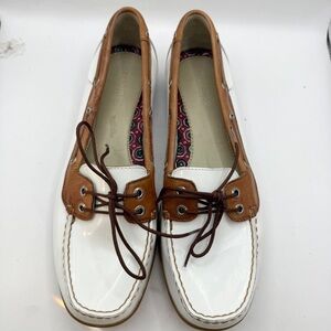 Sperry Classic boat shoes loafers slip on white patent leather shoes preppy sz 9